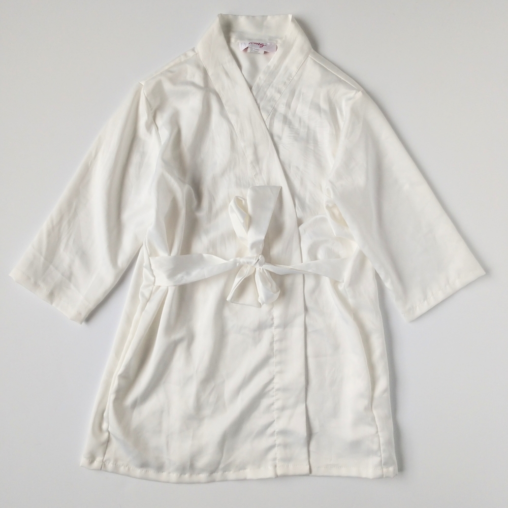 Icing Flower Girl Embellished Robe One Size